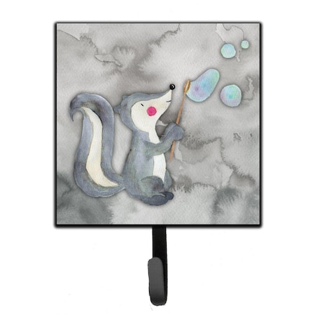 Carolines Treasures Skunk & Bubbles Watercolor Leash or Key Holder BB7352SH4
